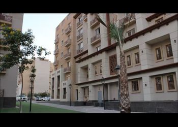 استديو هادئ بدخول ذاتي 