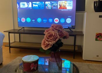 استديو بسرير ماستر وأثاث مريح 