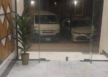 استديو هادئ بسرير ماستر 