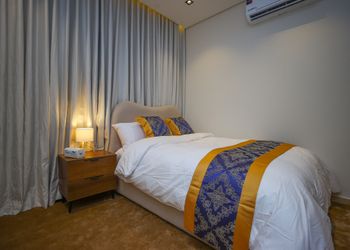 شقة بدخول ذاتي وغرفتين نوم 