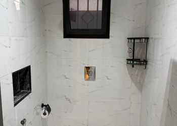  شاليه ومسطحات خضراء
