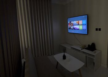 استديو هادئ بسرير ماستر 