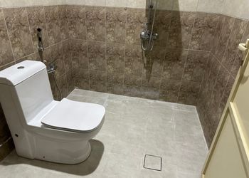 استديو بأثاث مريح وبسيط 