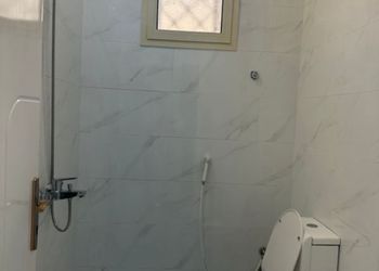شقة بغرفة جلوس وغرفتين نوم 