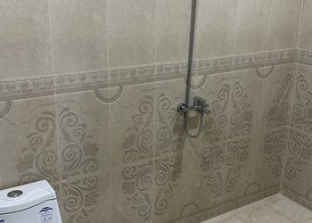 استديو باثاث مريح وبسيط 