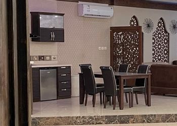 شاليه بمجلس وجلسة خارجية 