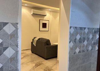 استديو بأثاث مريح وبسيط 