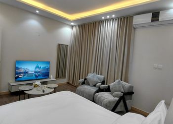 استديو بسرير ماستر ودخول ذاتي