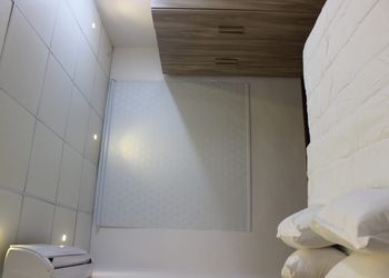 شقة بغرفتين نوم وجلسة خارجية 
