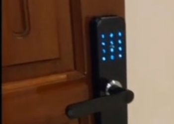 شقة بغرفتين نوم وصالة 
