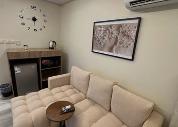 استديو بدخول ذاتي وتصميم هادئ 