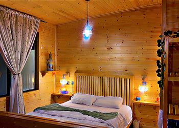 Studio with Master Bed