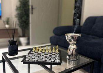 استديو بسرير ماستر