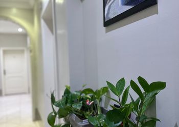 استديو بسرير ماستر وجلسة جانبية 