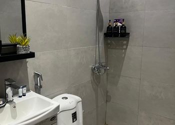 استديو بسرير ماستر وجلسة جانبية 