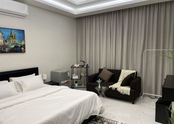 استديو مميز وهادي بدخول ذاتي