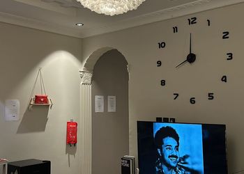 استديو هادئ بسرير ماستر 