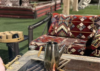 استراحة بجلسات خارجيه