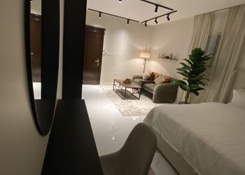 استديو بتصميم انيق ودخول ذاتي
