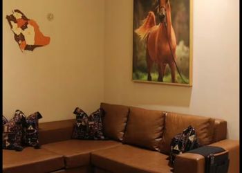 استديو بسرير ماستر وجلسة جانبية 