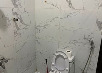 استديو بسرير ماستر وجلسة جانبية 