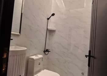 استديو بسرير ماستر وجلسة جانبية 