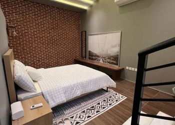 استديو بدخول ذاتي وتصميم أنيق 