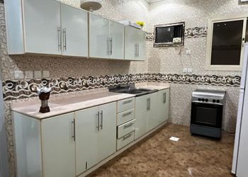 استراحة بمسبح خارجي 