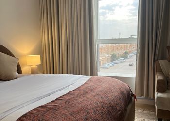 استديو بسرير ماستر ودخول ذاتي