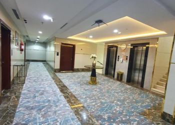 استديو بسرير ماستر 
