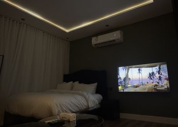استديو بسرير ماستر ودخول ذاتي