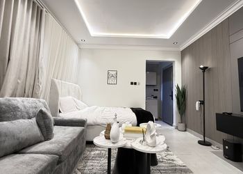 استديو هادئ بدخول ذاتي