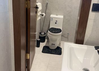 استديو هادئ بدخول ذاتي 