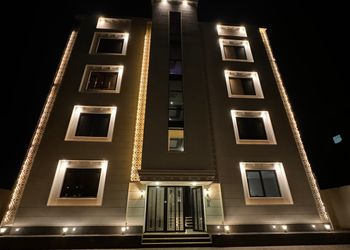 استديو بسرير ماستر وأثاث مريح 