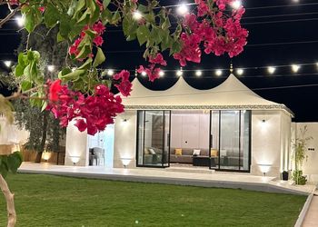 استراحة بجلسة خارجية و مجالس