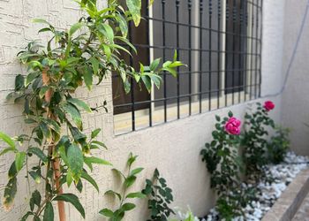شاليه بمسبح داخلي ومجالس انيقة