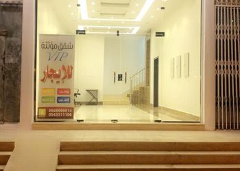 شقة بغرفتين نوم وغرفة جلوس 