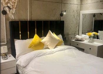 استديو بأثاث مريح ودخول ذاتي