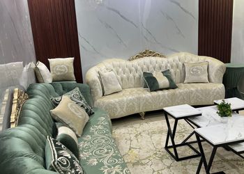 شاليه بمسطح اخضر وجلسة خارجية 