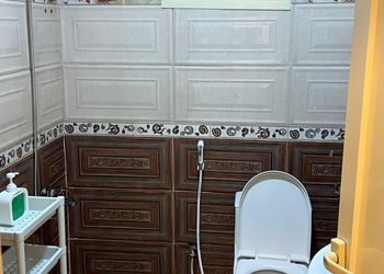 شقة بغرفة جلوس وغرفتين نوم 