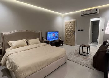 استديو بسرير ماستر ودخول ذاتي 