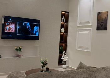 استديو بسرير ماستر