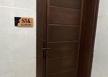 استديو هادئ بسرير ماستر 