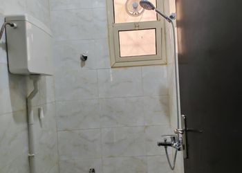 استديو بسرير ماستر