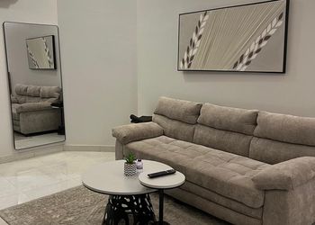 استديو بسرير ماستر