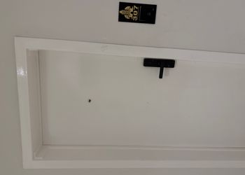 استديو بسرير ماستر
