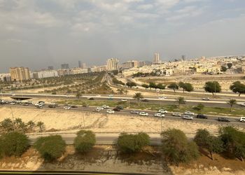 شقة بإطلالة مميزة على مدينة 