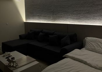 استديو انيق بأجواء وموقع مميز 