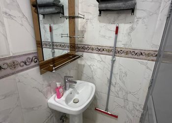 شقة بصالة وغرفة نوم
