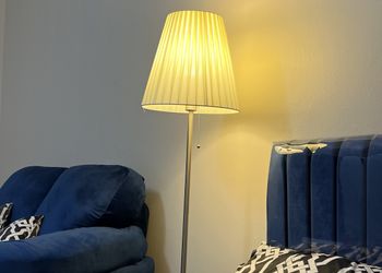 استوديو بسرير ماستر
